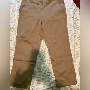 Women’s Beige Capris Size 12 Large